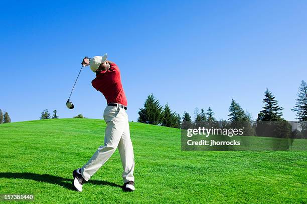 oscillazione di golf - golf swing foto e immagini stock