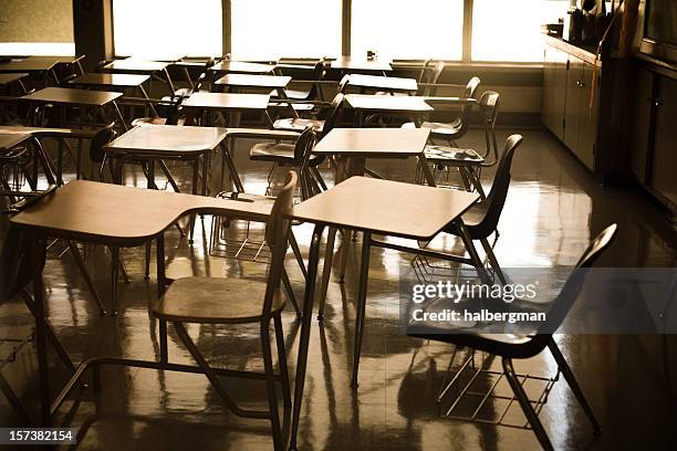 school desks - empty classroom stock pictures, royalty-free photos & images