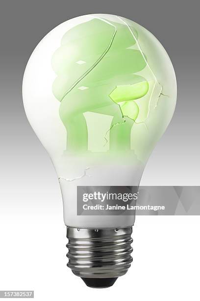 evolução da lâmpada-verde - reconsider imagens e fotografias de stock