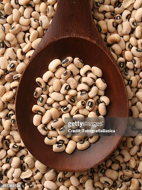 black eyed peas - black eyed pea stock pictures, royalty-free photos & images