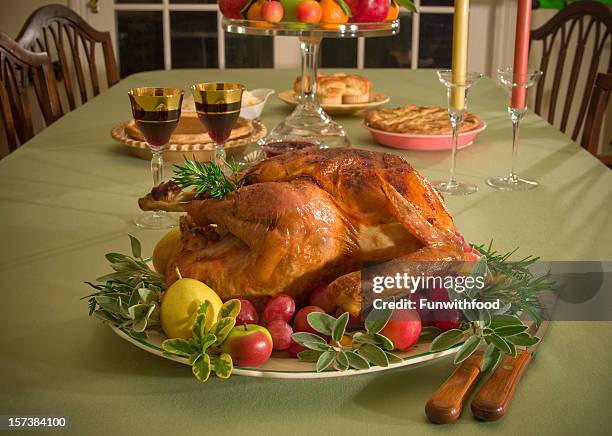 christmas & thanksgiving food, roast turkey dinner & holiday dining table - apple pie a la mode stock pictures, royalty-free photos & images