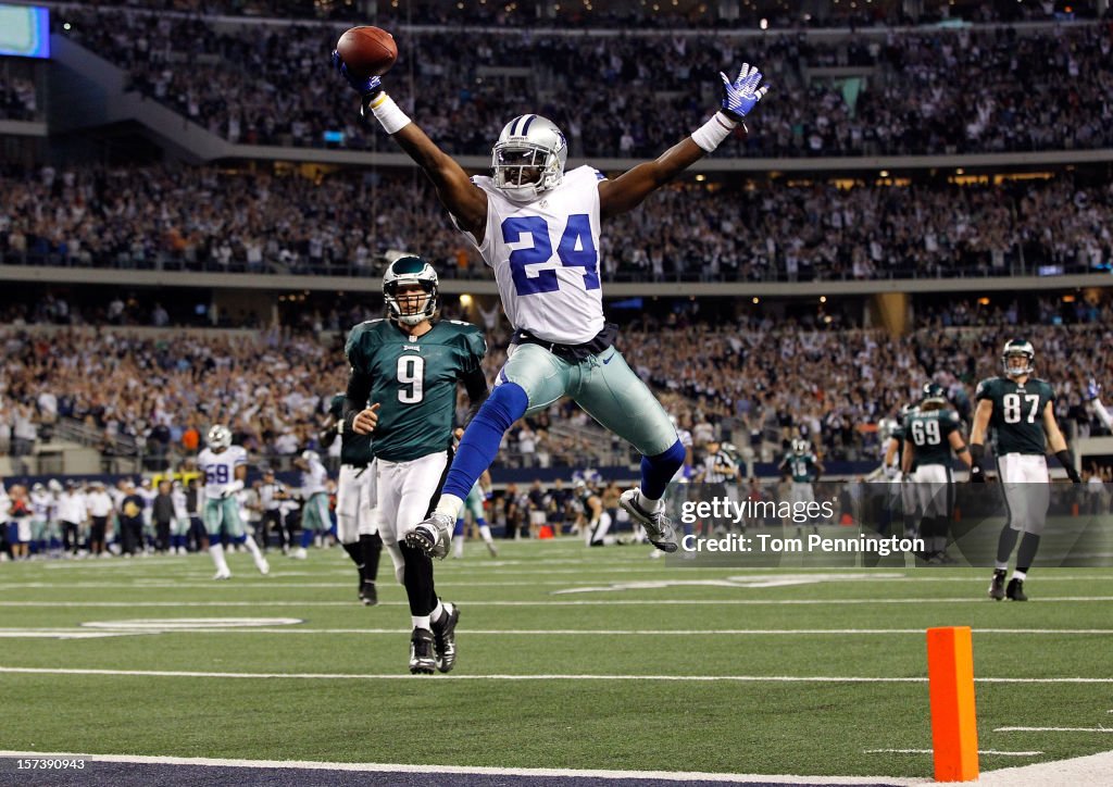 Philadelphia Eagles v Dallas Cowboys