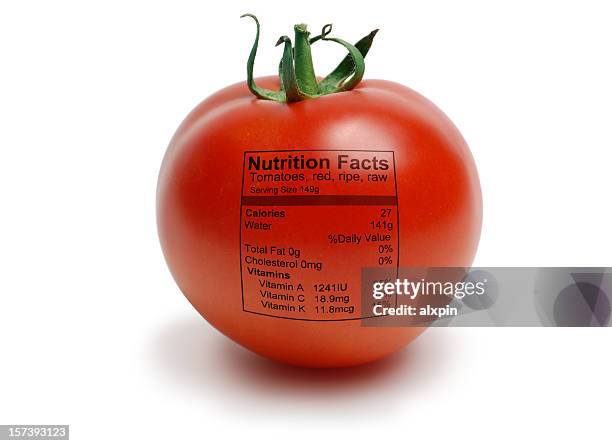 tomatoe mit nutriton fakten - lebensmitteletikett stock-fotos und bilder