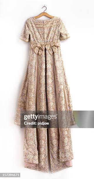 robe vintage sur cintre - noeud coulant en huit photos et images de collection