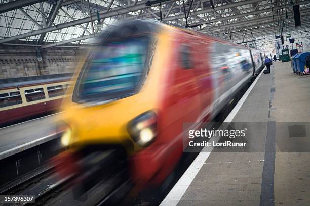 train at station - glasgow scotland stock pictures, royalty-free photos & images