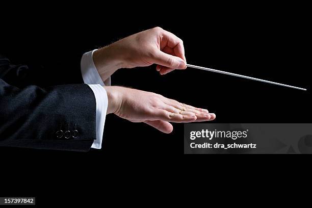 dirigent der hände - philharmonie stock-fotos und bilder
