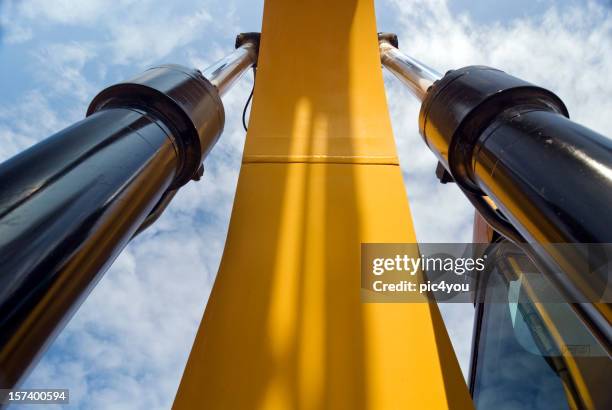 excavator - hebebühne stock-fotos und bilder
