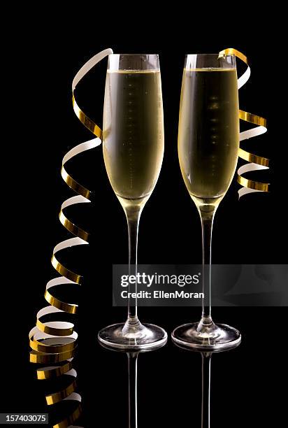 champagne - gold streamer stock pictures, royalty-free photos & images