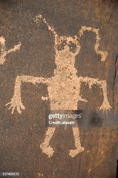 rock art figure, utah - cave drawings stock pictures, royalty-free photos & images