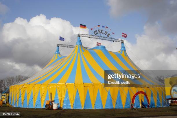 carpa de circo - carpa de circo fotografías e imágenes de stock