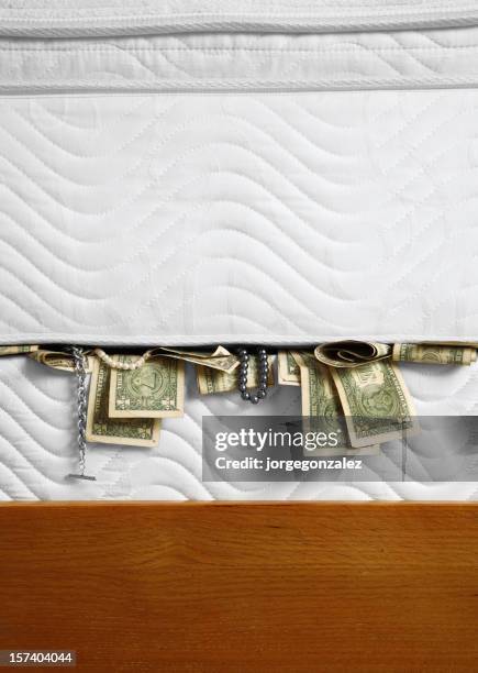 economic crisis - matras stockfoto's en -beelden