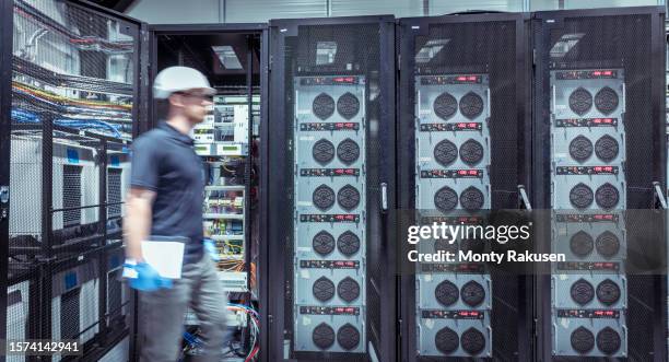 Nuclear Instrument Rack 2,580 Hard Hat Racks Stock Photos, High-Res Pictures, and Images ...