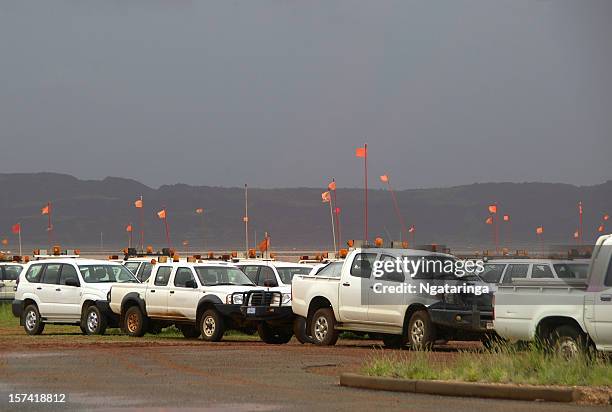 miners'camiones - convoy fotografías e imágenes de stock