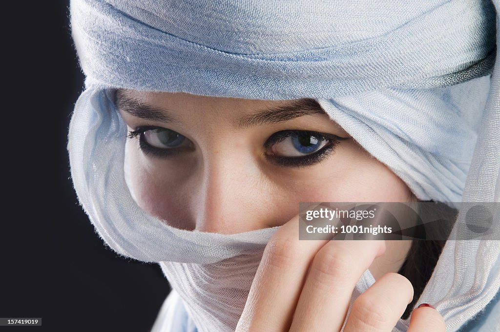 Mytserious blue eyes behind tuareg