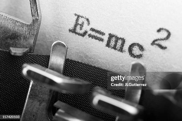 e = mc2 - einstein imagens e fotografias de stock