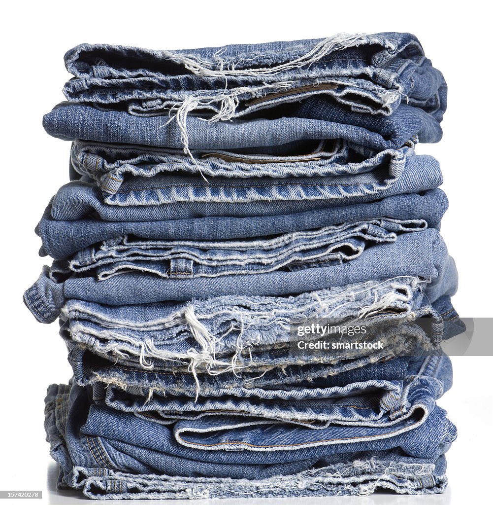 Alta risoluzione pila di Jeans in Denim sfilacciata