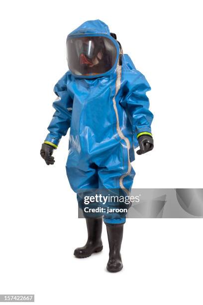 homem vestindo roupa de proteção química - roupa protetora imagens e fotografias de stock
