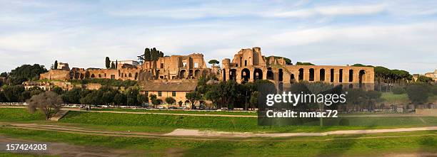 palatine hill und dem forum romanum (xxxl - palatin stock-fotos und bilder