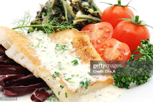 fish dinner - seared stockfoto's en -beelden