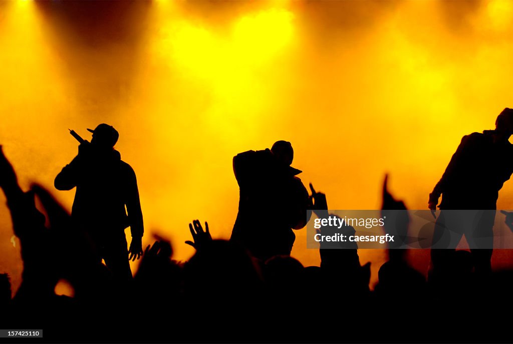 Rapper auf Konzert-Bühne