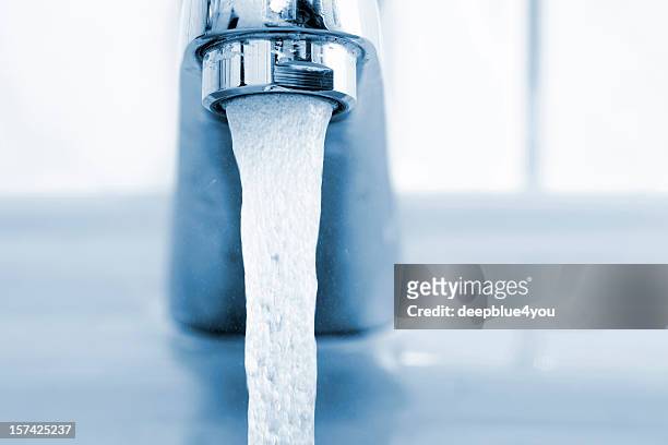 running faucet - running water faucet stock pictures, royalty-free photos & images