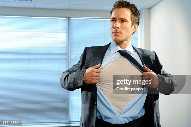 hombre de negocios - completamente desabrochado fotografías e imágenes de stock
