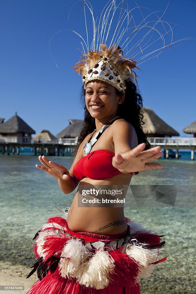 Tahiti dancer