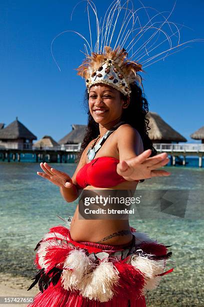 tahiti dancer - tahitian culture stock pictures, royalty-free photos & images