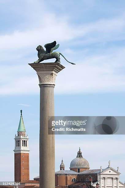 venice, lion atop the column of san marco - lion monument stock pictures, royalty-free photos & images