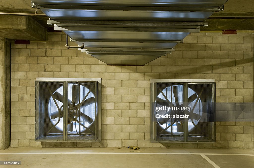 Fentes d'aération et une Ventilation les Fans