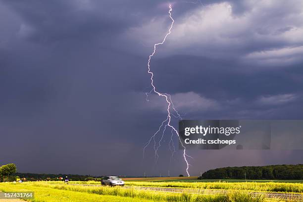 daytime flash - thunder storm stock pictures, royalty-free photos & images