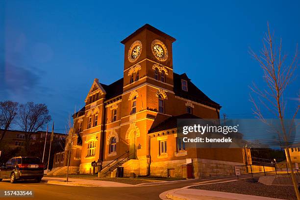 kenora ontario canada town hall - kenora stockfoto's en -beelden