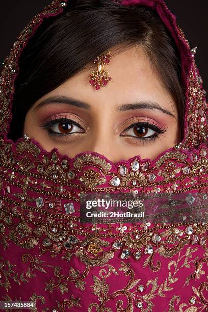 indian bride eyes - 2hotbrazil bildbanksfoton och bilder