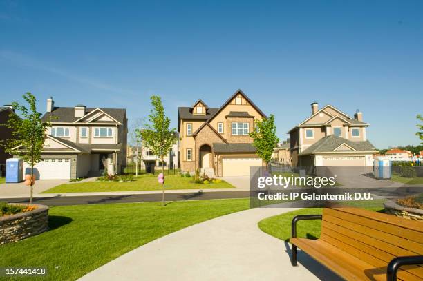 few suburban houses. - buitenwijk stockfoto's en -beelden