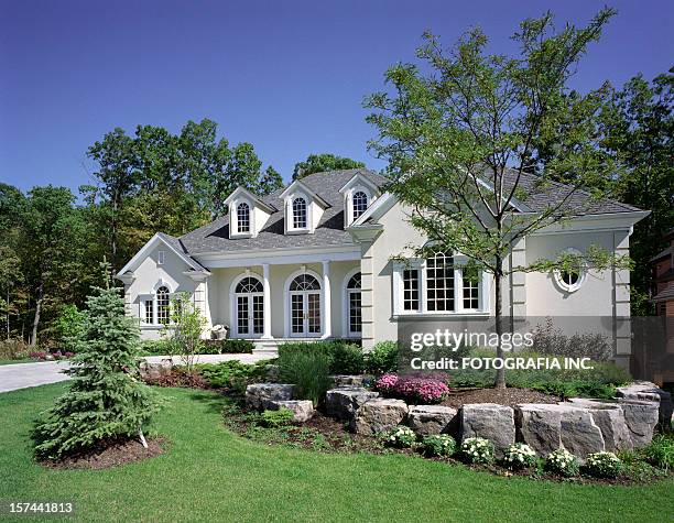 modern house exterior - flower border stock pictures, royalty-free photos & images