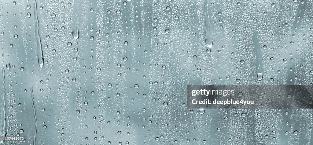 Gotas de água em uma janela