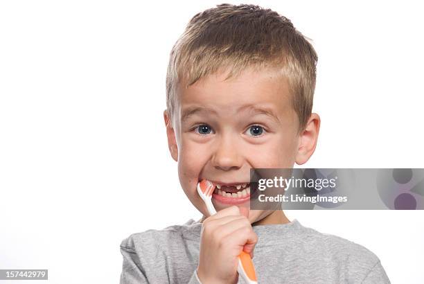 lavarsi i denti - dentista bambini foto e immagini stock