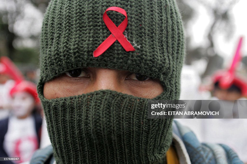 TOPSHOT - A patient infected with HIV/AIDS protest in front of the ...