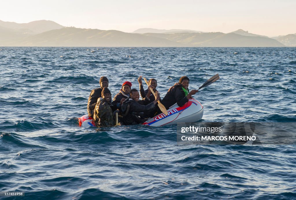 TOPSHOT-SPAIN-MOROCCO-IMMIGRATION