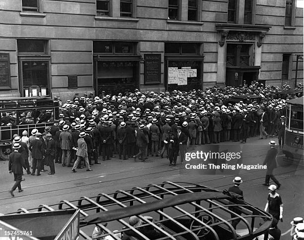 Crowd gathers in Times Square to watch the account of the Jack Dempsey and Tommy Gibbons fight in Shelby, Montana on July 4,1923 in New York,New...