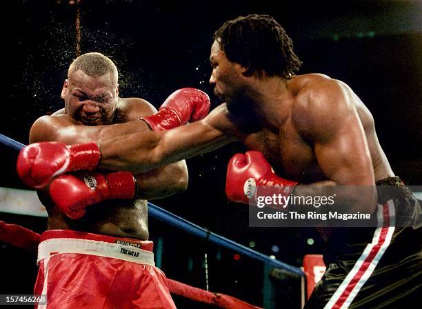 Butler Boxer 96 Lennox Lewis 1995 Photos & High Res Pictures - Getty Images