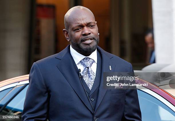 Lincoln Motor Company Ambassador Emmitt Smith attends Ford Lincoln Unveils New Brand Direction Lincoln With Emmitt Smith at Lincoln Center on...