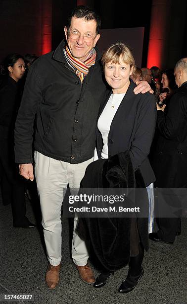 Artist Antony Gormley and Vicken Parsons attend the Turner Prize 2012 winner announcement at the Tate Britain on December 3, 2012 in London, England.