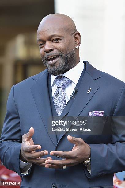 Lincoln Motor Company Ambassador Emmitt Smith attends Ford Lincoln unveiling the new brand direction Lincoln with Emmitt Smith at Lincoln Center on...