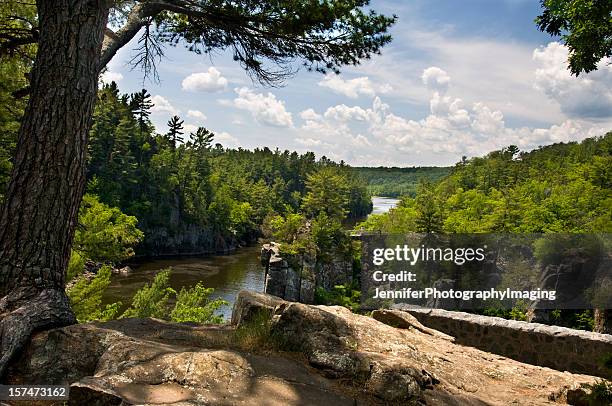 st.croix river - minnesota v wisconsin stock pictures, royalty-free photos & images