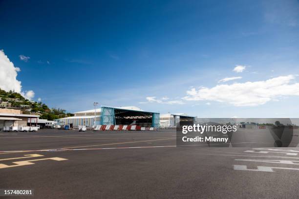 airport papeete tahiti french polynesia - airplane hangar stock pictures, royalty-free photos & images