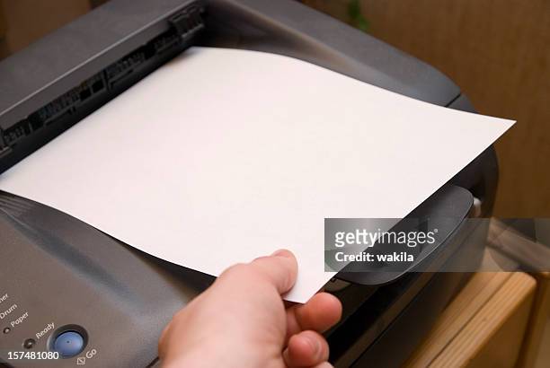 ready printer sheet - papier stock pictures, royalty-free photos & images