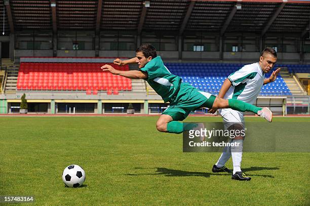 soccer player making foul - foul 個照片及圖片檔