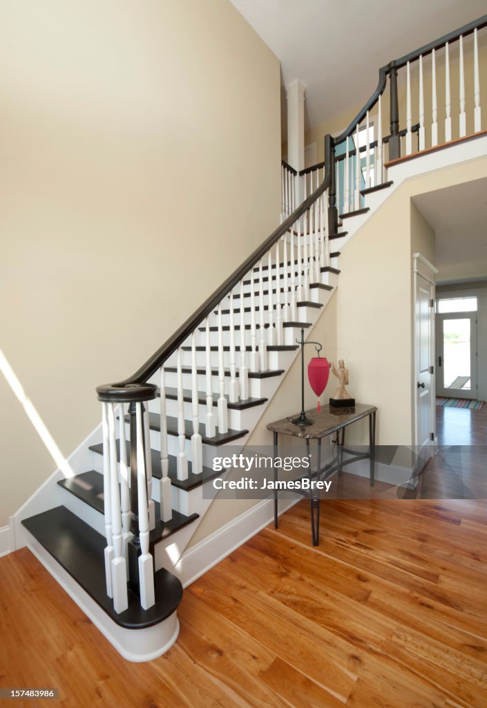 Elegant Foyer Staircase Elegant Foyer With A Grand Staircase And A
