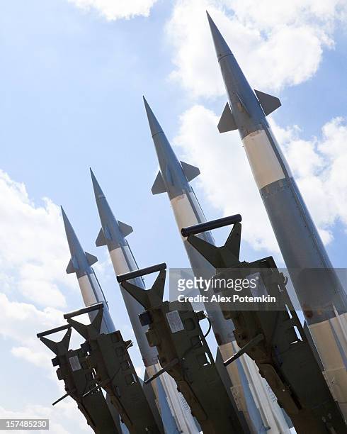 anti-aérien missile système de pechora» - armée rouge photos et images de collection